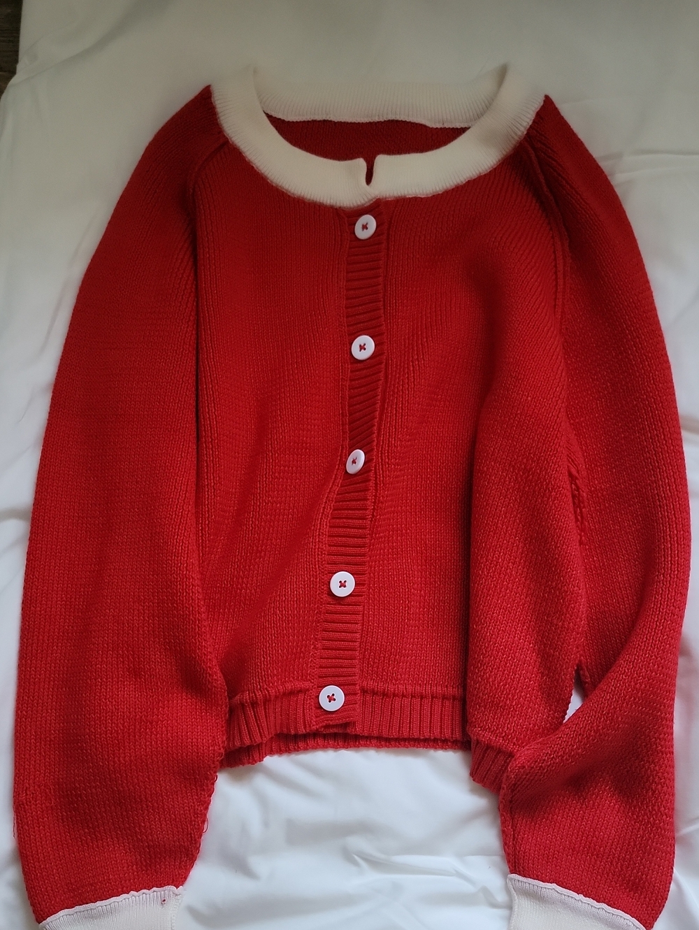 Red Contrast-Trim Knit Cardigan Sweater Size.M
